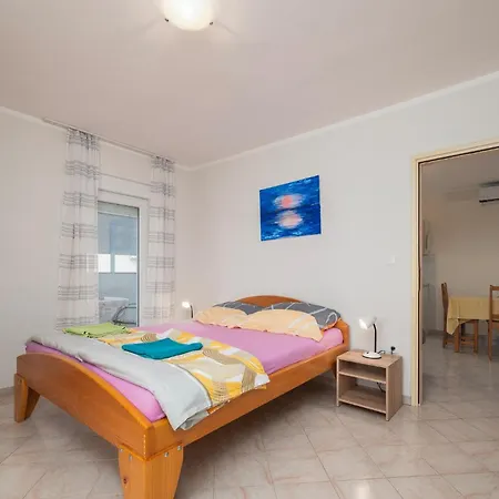 1 Bedroom Stunning In Lejlighed *